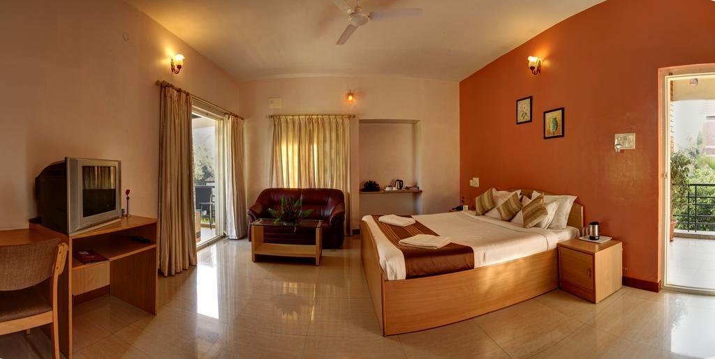 Hotel Le Ruchi The Prince Mysore Exterior photo